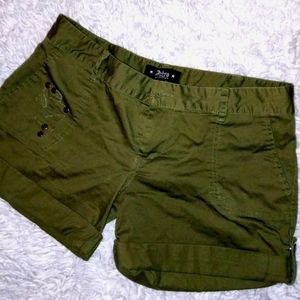 Nwot shorts must be bundled